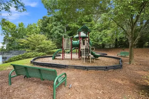 View/Area - 3131 Willowstone Dr, Duluth, GA 30096 photo 3 of 4