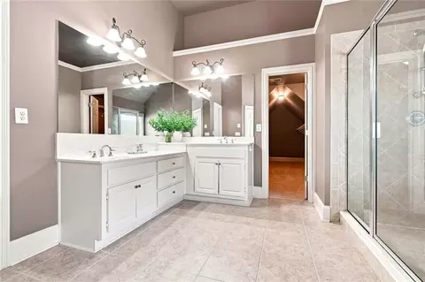 Bath - 3131 Willowstone Dr, Duluth, GA 30096 photo 2 of 6