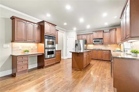 Kitchen - 3131 Willowstone Dr, Duluth, GA 30096 photo 3 of 3