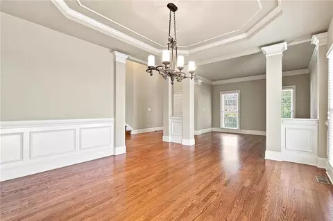 Living - 3131 Willowstone Dr, Duluth, GA 30096 photo 2 of 7