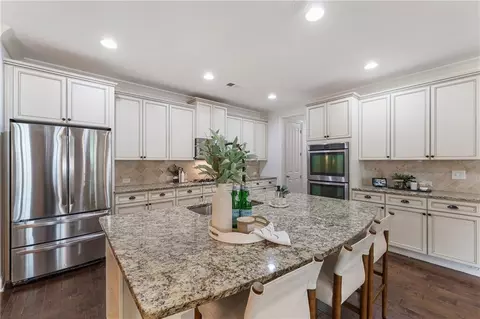 Kitchen - 12609 Lecoma Trce, Milton, GA 30004 photo 3 of 6