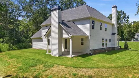 Exterior - 327 Springtime Way, Monroe, GA 30655 photo 11 of 13