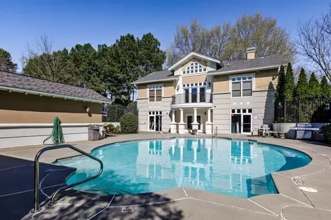 2700 Pine Tree Rd NE #1115, Atlanta, GA 30324