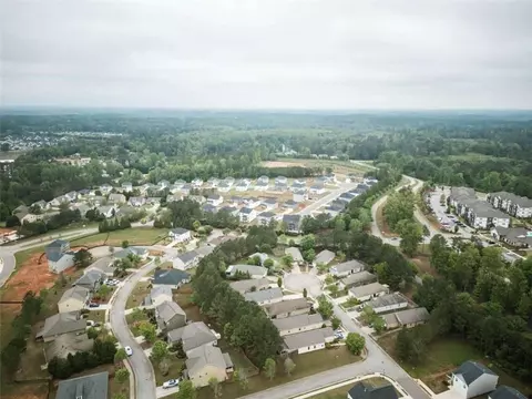 View/Area - 202 Freshwater Ct, Lagrange, GA 30241 photo 2 of 6