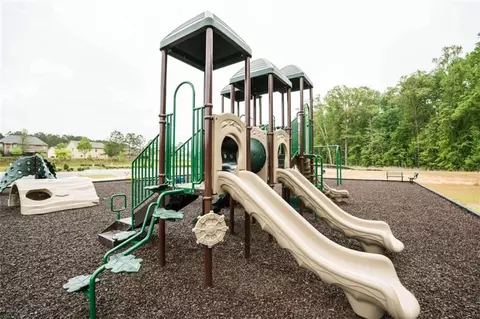 View/Area - 202 Freshwater Ct, Lagrange, GA 30241 photo 4 of 6