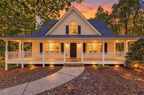 140 Shadow Hills Ln, Dawsonville, GA 30534