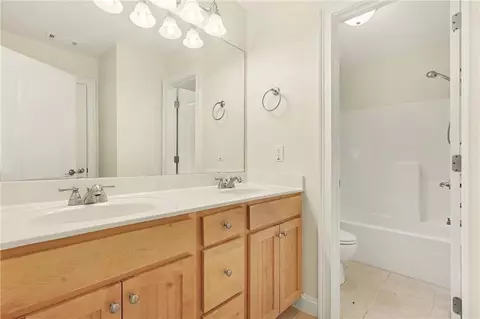Bath - 313 Fallstone Path, Mcdonough, GA 30253 photo 2 of 4