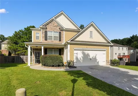 541 Collingsworth Ln, Lawrenceville, GA 30043