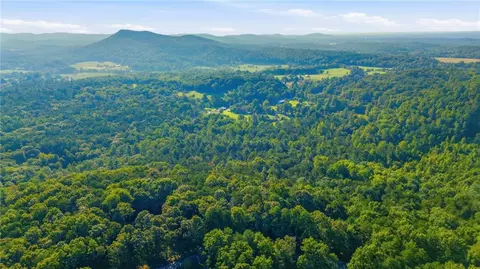 16 Sautee Woods Trl, Sautee Nacoochee, GA 30571