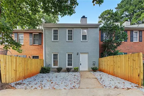 303 Timber Creek Ln SW, Marietta, GA 30060