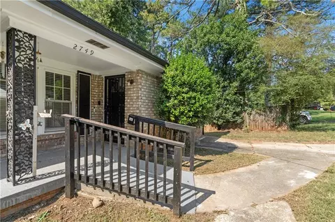2749 Preston Dr, Decatur, GA 30034
