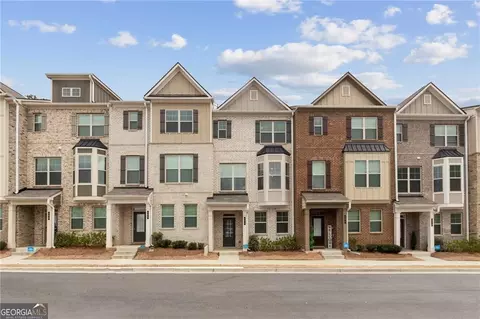 594 Amarante Cir, Lawrenceville, GA 30046