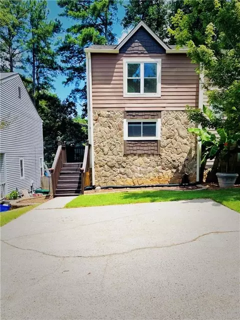 1330 Ridgecrest Ln SE, Smyrna, GA 30080