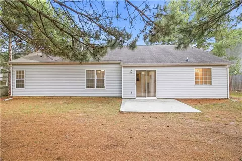 Exterior - 1426 Hyde Ct, Hampton, GA 30228 photo 4 of 4