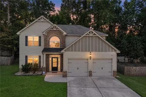 6127 Riddle Ct, Douglasville, GA 30134