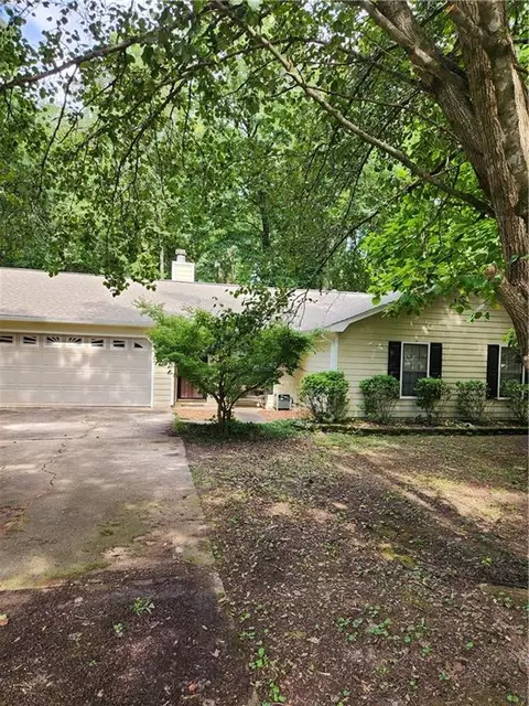 881 June Ct, Jonesboro, GA 30238
