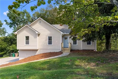 182 Shallow Ridge Ln NE, Kennesaw, GA 30144