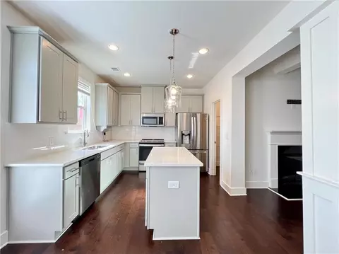 Kitchen - 5855 Radford Loop, Fairburn, GA 30213 photo 1 of 2