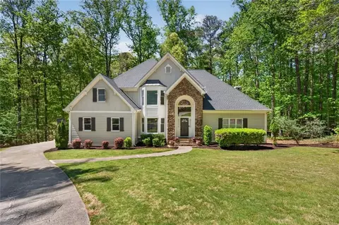 2090 Double Creek Ln, Milton, GA 30004