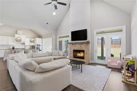 Other - 77 Wallace Dr, Winder, GA 30680 photo 1 of 6