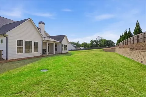 Exterior - 77 Wallace Dr, Winder, GA 30680 photo 3 of 4