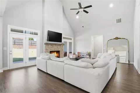 Living - 77 Wallace Dr, Winder, GA 30680 photo 1 of 1