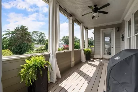 Exterior - 657 Dunbrody Dr, Milton, GA 30004 photo 9 of 12