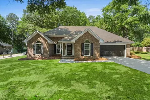 205 Mossberg Cir, Statesboro, GA 30461