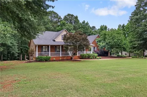 337 Mckibben Dr, Locust Grove, GA 30248