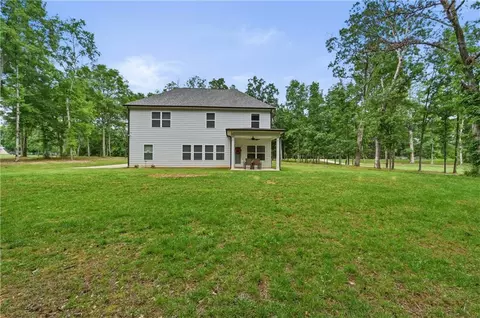 Exterior - 656 E Lake Rd, Mcdonough, GA 30252 photo 7 of 8
