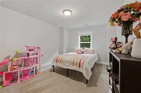 Bedroom - 656 E Lake Rd, Mcdonough, GA 30252 photo 6 of 13