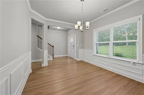 Entry Way - 656 E Lake Rd, Mcdonough, GA 30252 photo 5 of 9