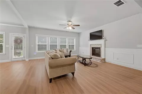 Living - 656 E Lake Rd, Mcdonough, GA 30252 photo 1 of 4
