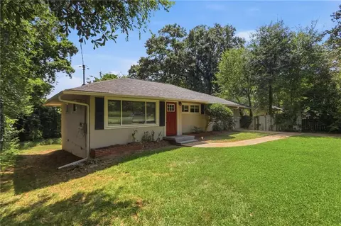 2318 Ousley Ct, Decatur, GA 30032