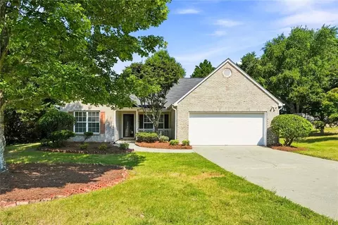 4293 Parks Ridge Dr SW, Snellville, GA 30039