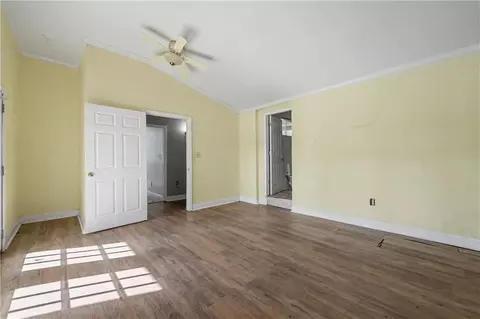 Bedroom - 140 E Hamm Rd, Jackson, GA 30233 photo 1 of 4