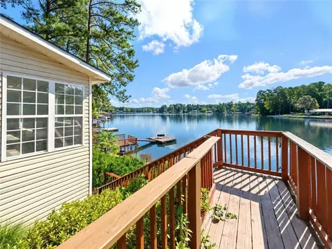 Exterior - 140 E Hamm Rd, Jackson, GA 30233 photo 3 of 5