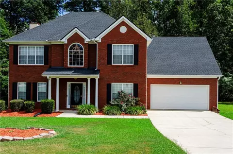 41 Chipping Ct, Riverdale, GA 30274
