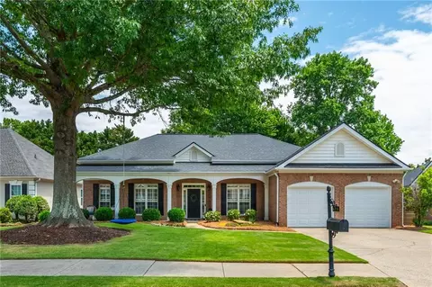 615 Mae Ln, Alpharetta, GA 30004