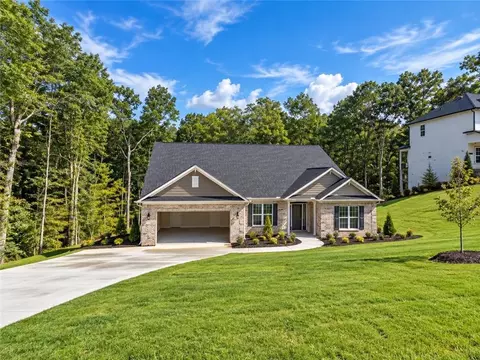 3305 Trevi Trl, Douglasville, GA 30135