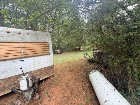81 Andrew Rd, Covington, GA 30016 photo 4