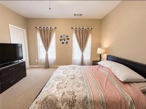 Bedroom - 1653 Elesmere Oak Ct, Duluth, GA 30097 photo 8 of 11