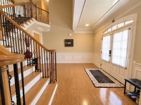 Entry Way - 1653 Elesmere Oak Ct, Duluth, GA 30097 photo 6 of 12