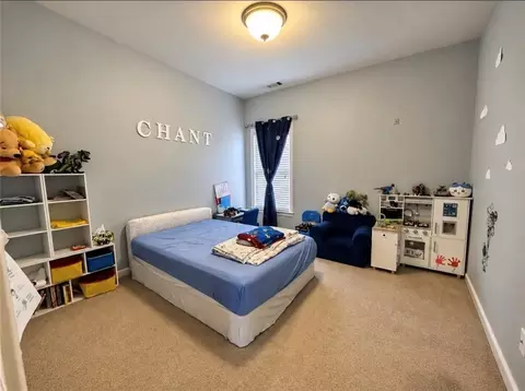 Bedroom - 1653 Elesmere Oak Ct, Duluth, GA 30097 photo 3 of 11