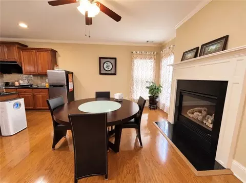 Dining - 1653 Elesmere Oak Ct, Duluth, GA 30097 photo 3 of 4