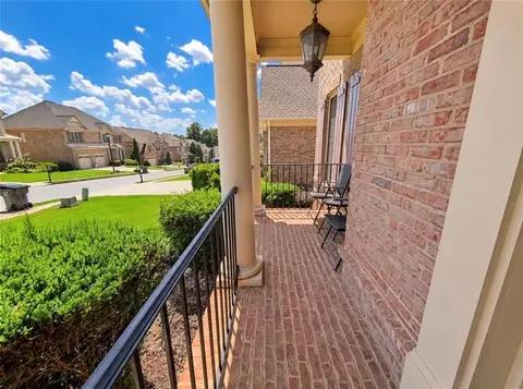 Exterior - 1653 Elesmere Oak Ct, Duluth, GA 30097 photo 6 of 12