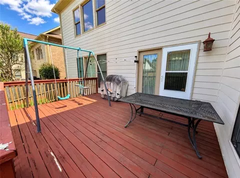 Exterior - 1653 Elesmere Oak Ct, Duluth, GA 30097 photo 7 of 12