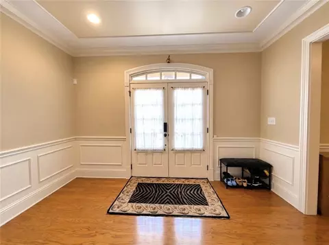 Entry Way - 1653 Elesmere Oak Ct, Duluth, GA 30097 photo 2 of 12