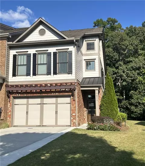 6915 Fellowship Ln, Flowery Branch, GA 30542