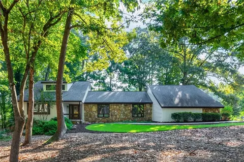 3222 Turtle Lake Dr SE, Marietta, GA 30067